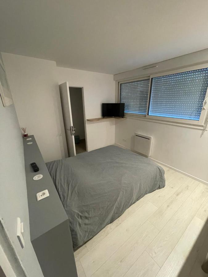 Chambre Etage Fonctionnelle Et Independante Saucats Bagian luar foto